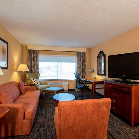 Hilton Garden Inn Tupelo Exterior photo