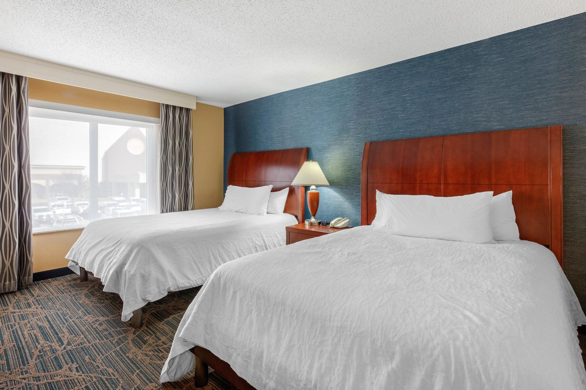 Hilton Garden Inn Tupelo Exterior photo